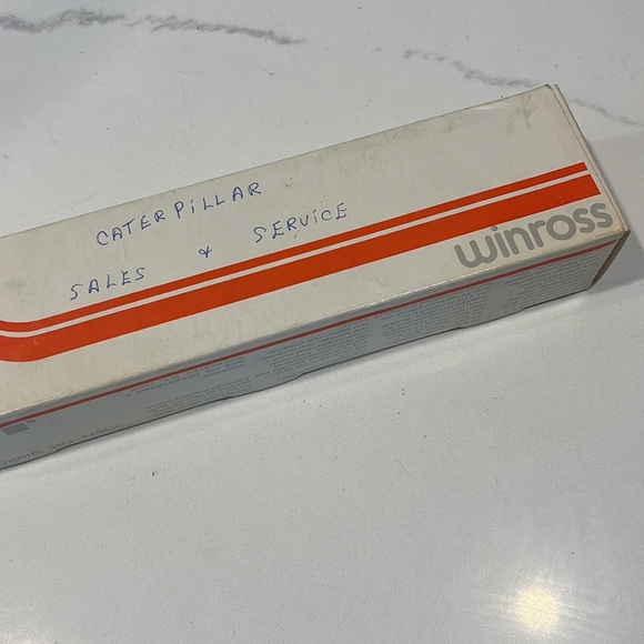 Winross Caterpillar Semi Truck - Picture 6 of 6